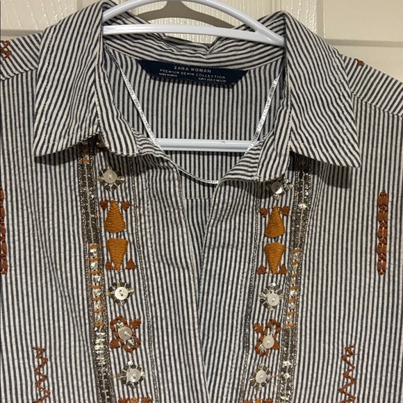 Zara blouse - Picture 2 of 3